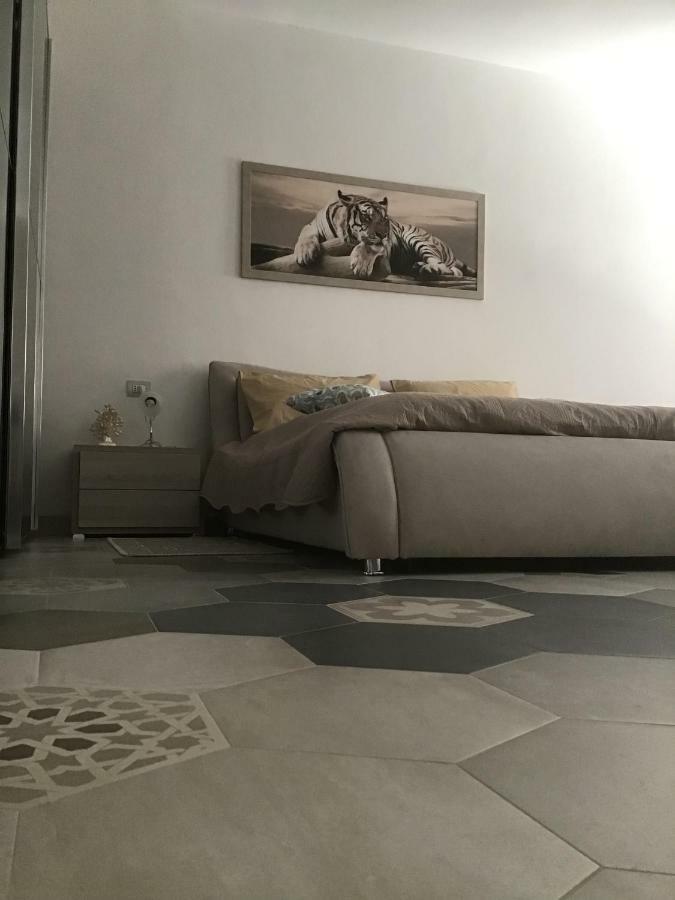 Suites De Mar Santa Teresa Gallura Buitenkant foto